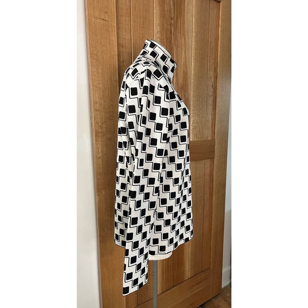 Quiet Luxury St. John Wool Stretch Maximalist Black White Mock Neck Sweater Sz L - Picture 5 of 14